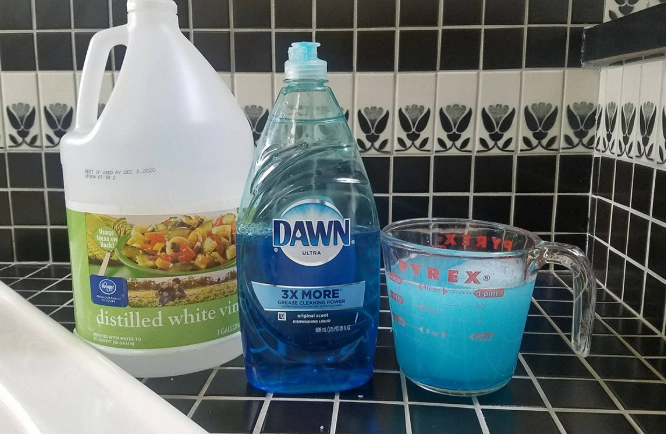 bird safe cage cleaner